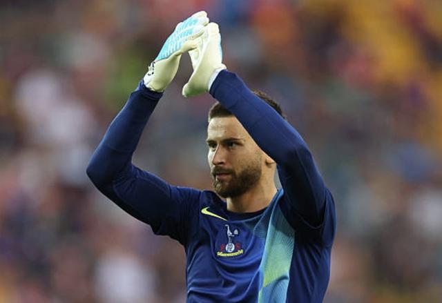 维卡里奥盛赞PSG上赛季表现卓越 主场作战实现儿时梦想