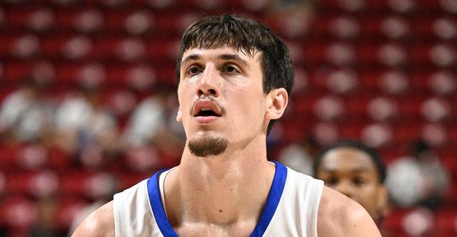 体育赛事资讯-Scotto：快船与落选秀扎克-弗里曼特尔达成签约协议