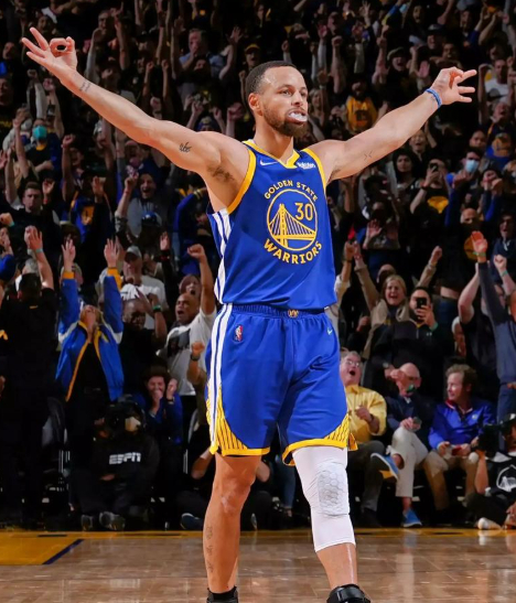 九游体育-NBA球衣销量公布！库里断崖第一，黑马第三，詹姆斯大幅下滑|斯蒂芬·库里|杰伦·布伦森|文班亚马|卢卡-东契奇|达拉斯独行侠队_新浪体育_新浪新闻